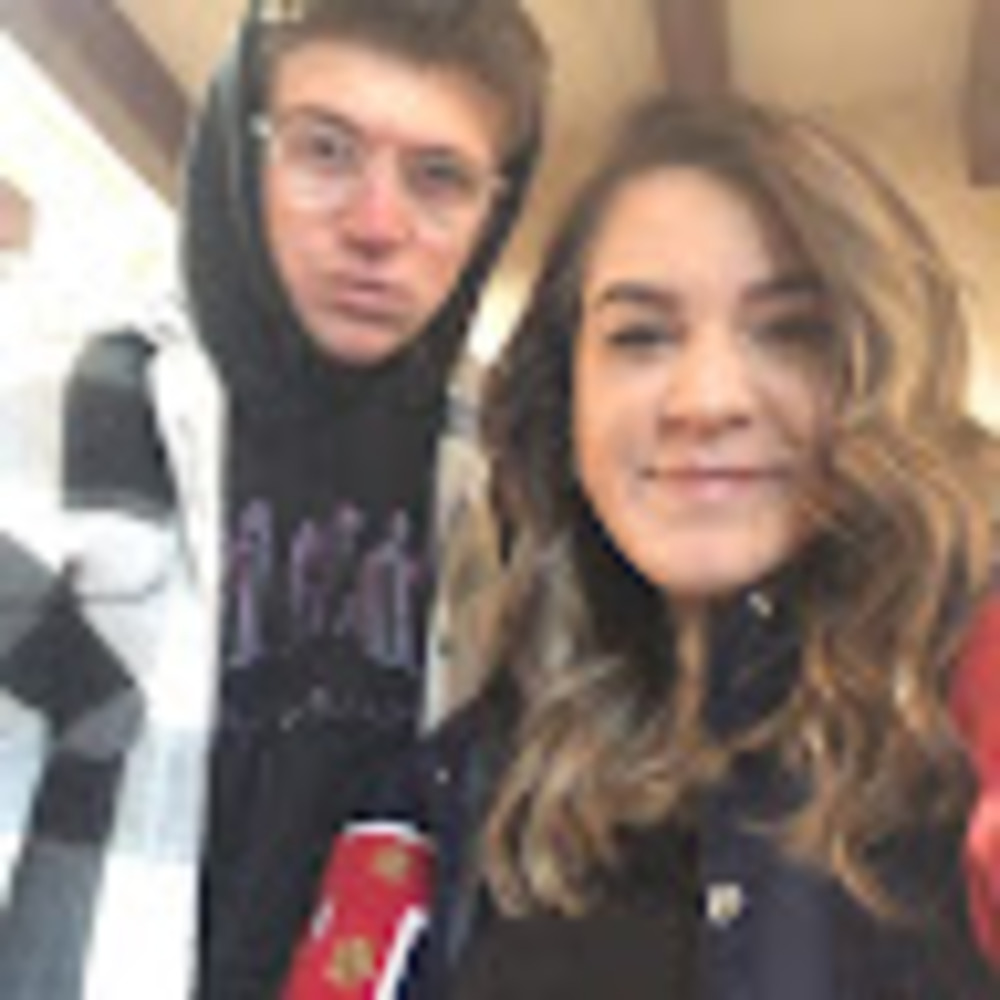 Meet your Posher, Hannah